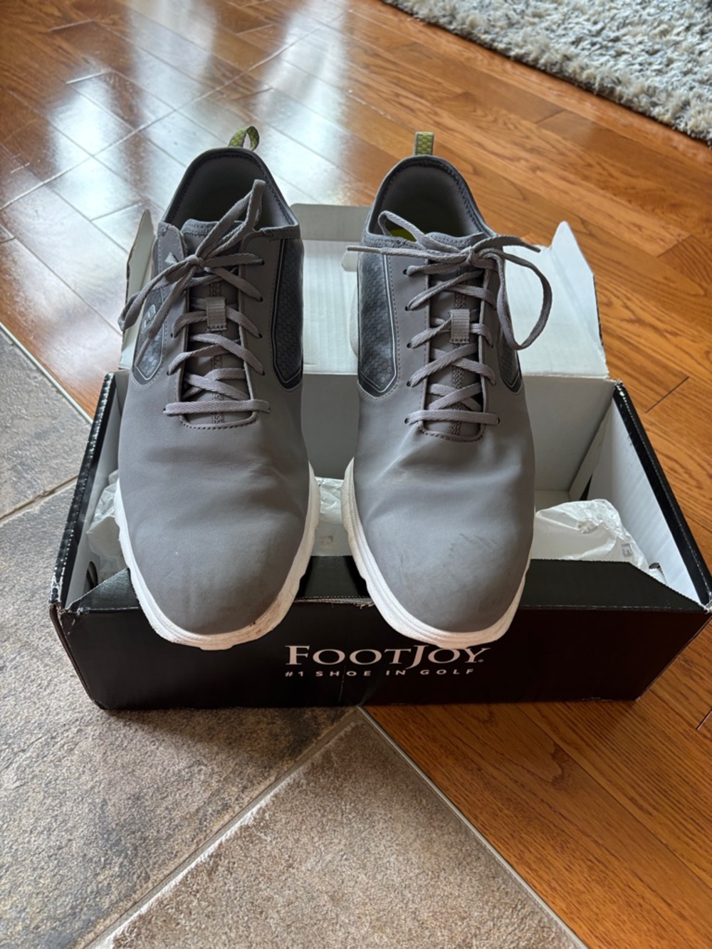 FootJoy Men’s Gray and White Golf Sneakers